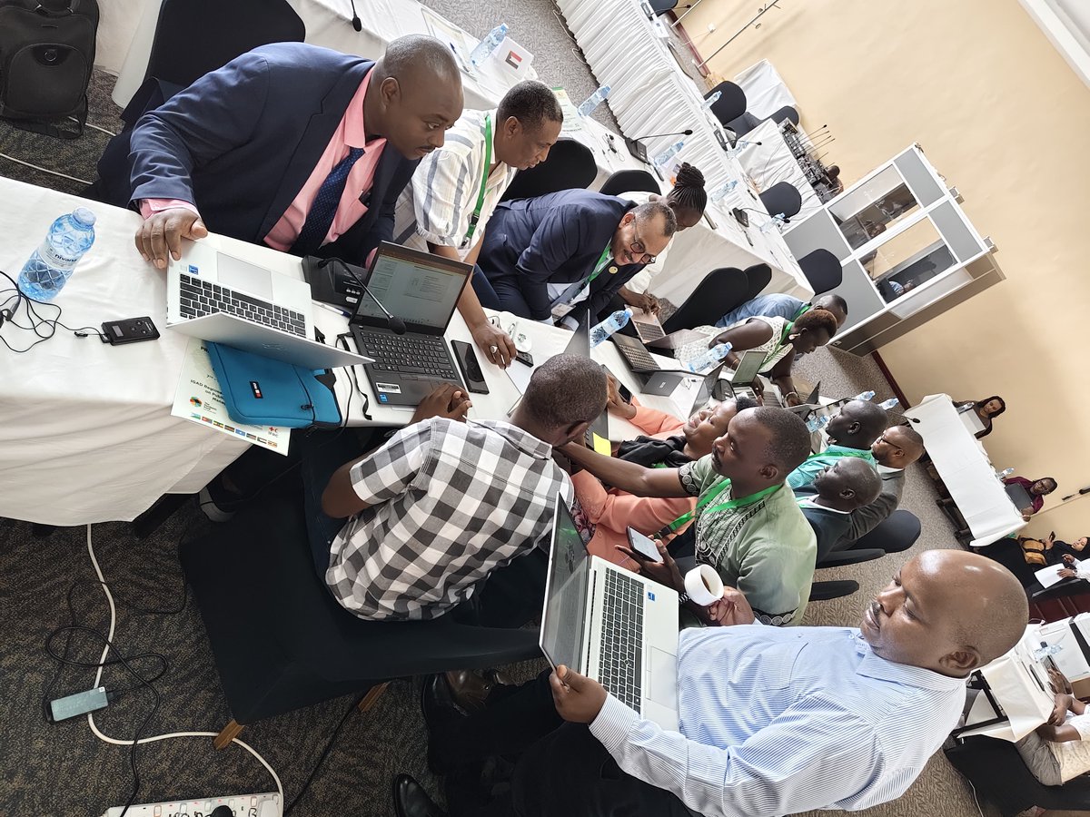 #IGADHealth

The <a href="/IGADsecretariat/">IGAD Secretariat</a>'s Pandemic Prepared and Response (#PREPARE) Trainers of Trainees on Public Health Emergency Management (PHEM) and One Health training experts, enters #Day3

Ongoing are inter-Member State technical discussions on Incident Management Systems