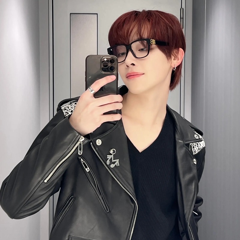 &TEAMのNICHOLASと同じメガネが欲しくなるLUNÉ、集合