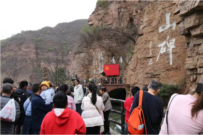 DiscoverAnyang's tweet photo. Anyang's 2025 Qingming Holiday Tourism Boom: 2.18M Visitors Generate 1.3B CNY
⚡ Hongqi Canal Scenic Area   
🏛️ Yin Xu Museum &amp; Chinese Writing Museum  
🏡 Ma's Manor 
🌼 Countryside Getaways  
#Adventures 
#CultureMeetsNature 
#OracleBoneTourism 
#SpringEscapes https://t.co/R5VAtYdDI6