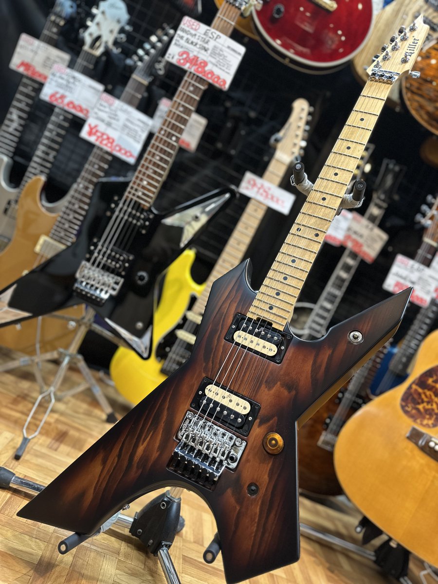 esptechhouse's tweet image. 中古品入荷！！

Killer KG-Exploder Musha'22の美品中古が入荷いたしました！

木目もかなりかっこいい個体で傷もなくネックの状態も超良好と新品のような状態！

税込¥248,000で店頭先行販売開始です！

#Killer #Exploder
#テクハみやこし