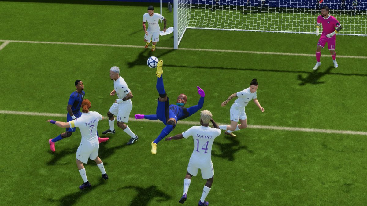 manu ✺ tweet media