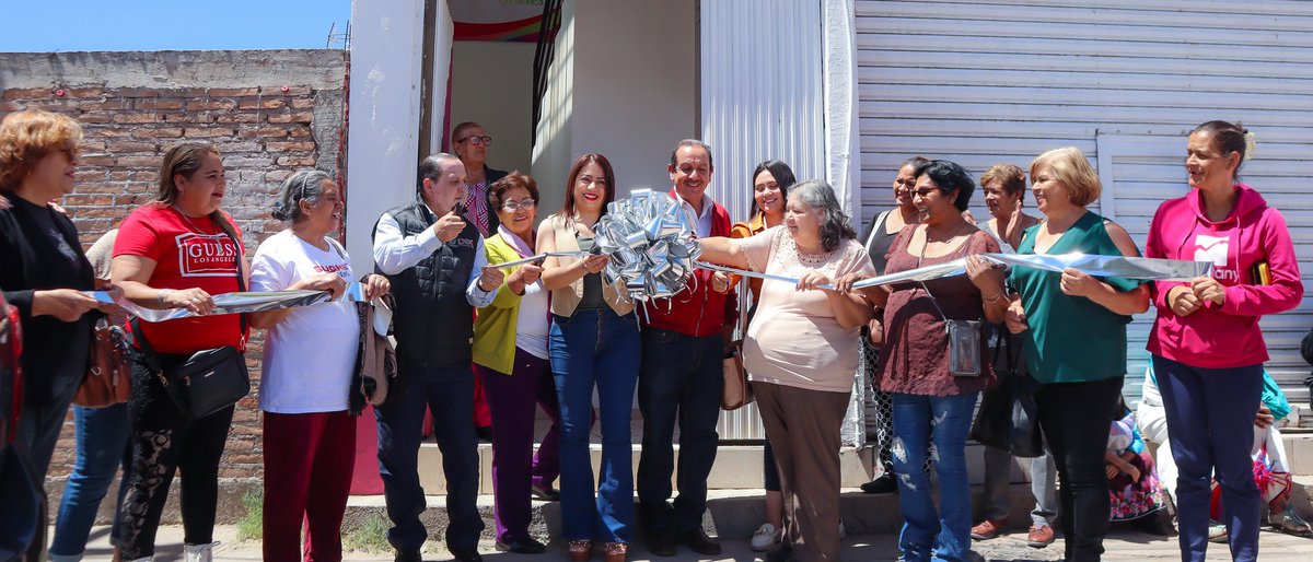 CesarDeHaro_'s tweet photo. Felicito a la diputada @SugheyTorresR por la apertura de su Casa de Gestión en el Distrito 2 de Durango.

Este es un paso muy importante y necesario para acercar el trabajo legislativo a la ciudadanía, escuchar de primera mano sus necesidades y dar respuestas reales. 

Sin duda, este tipo de acciones deberían ser ejemplo para todos los representantes del @CongresoDurango.

Reconozco en Sughey a una persona comprometida, que sabe trabajar y legislar por Durango con responsabilidad, visión y cercanía con la gente.

¡Enhorabuena por este gran logro y por seguir marcando la diferencia en el servicio público!