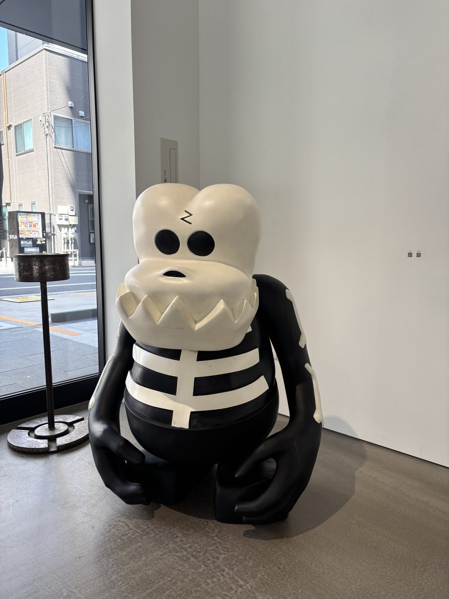 ebisucamera's tweet photo. 今日は定休日なので神保町へ。

【BOUNTY HUNTER 30TH ART EXHIBITION】 https://t.co/XBMAW3505e