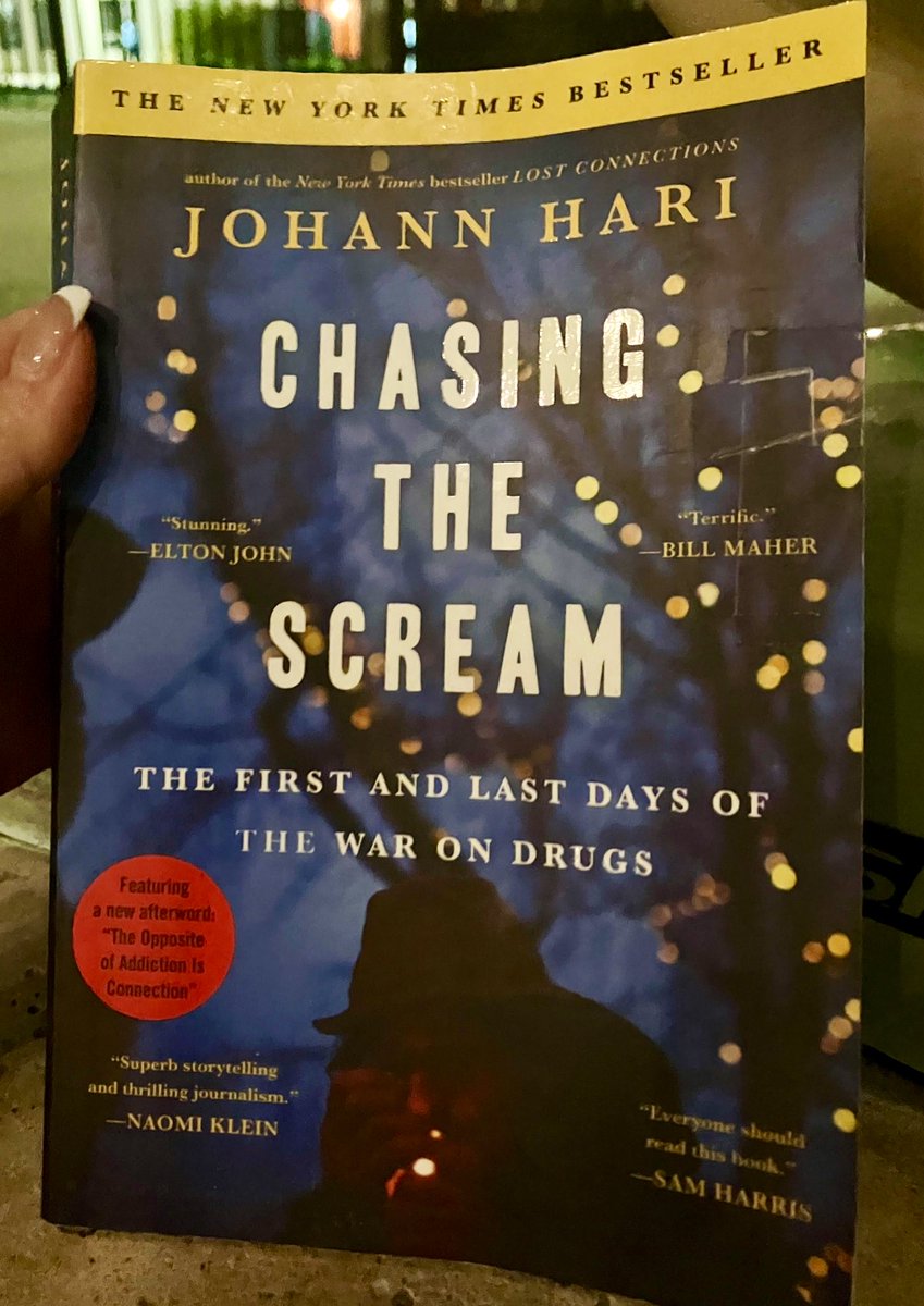 PaltinD's tweet image. Been building my Addiction Archive—a personal library of books, shows, and podcasts about drugs and the people who use them.
Chasing the Scream is the one that started it all. Fourth read, and I’m still floored. If you’re into drug policy, trauma, or the war on drugs—start here.