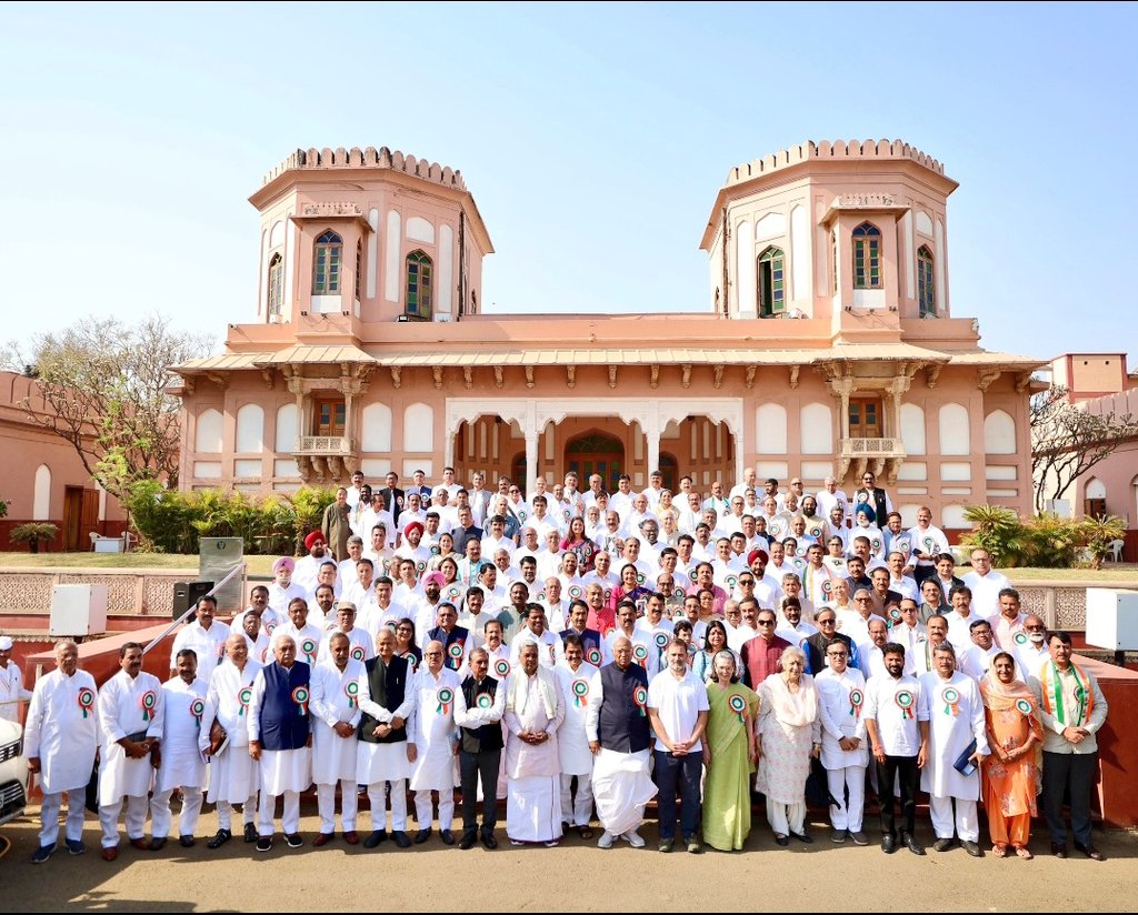 ImtiyazaliINC's tweet image. कांग्रेस ❤️

📍सरदार पटेल नेशनल मेमोरियल, अहमदाबाद
@INCIndia #CWCMeeting