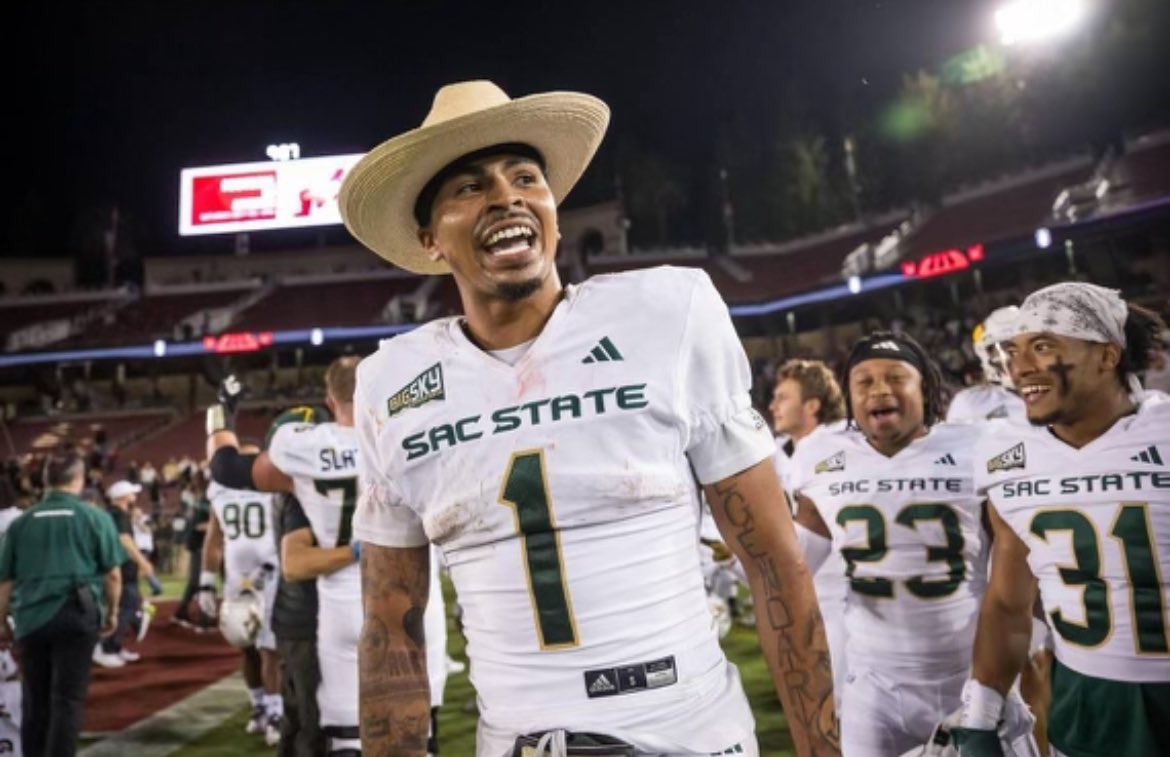 After a great conversation with <a href="/CoachMarshawn/">Marshawn Friloux 🏁</a> I am proud to announce that I have been blessed with my Second scholarship offer to <a href="/SacHornetsFB/">Sac State Football</a> ‼️Go Hornets‼️<a href="/DannyLockhartS1/">Coach Danny Lockhart Football/Boxing/MMA</a> <a href="/CJPollard1/">C.J. Pollard</a> <a href="/BrennanMarion4/">Coach Marion</a> <a href="/One11Recruiting/">One11 Recruiting</a>  <a href="/PGregorian/">Paul Gregorian</a> <a href="/GregBiggins/">Greg Biggins</a> <a href="/JameslewisCoach/">James Lewis</a> <a href="/BrandonHuffman/">Brandon Huffman</a>