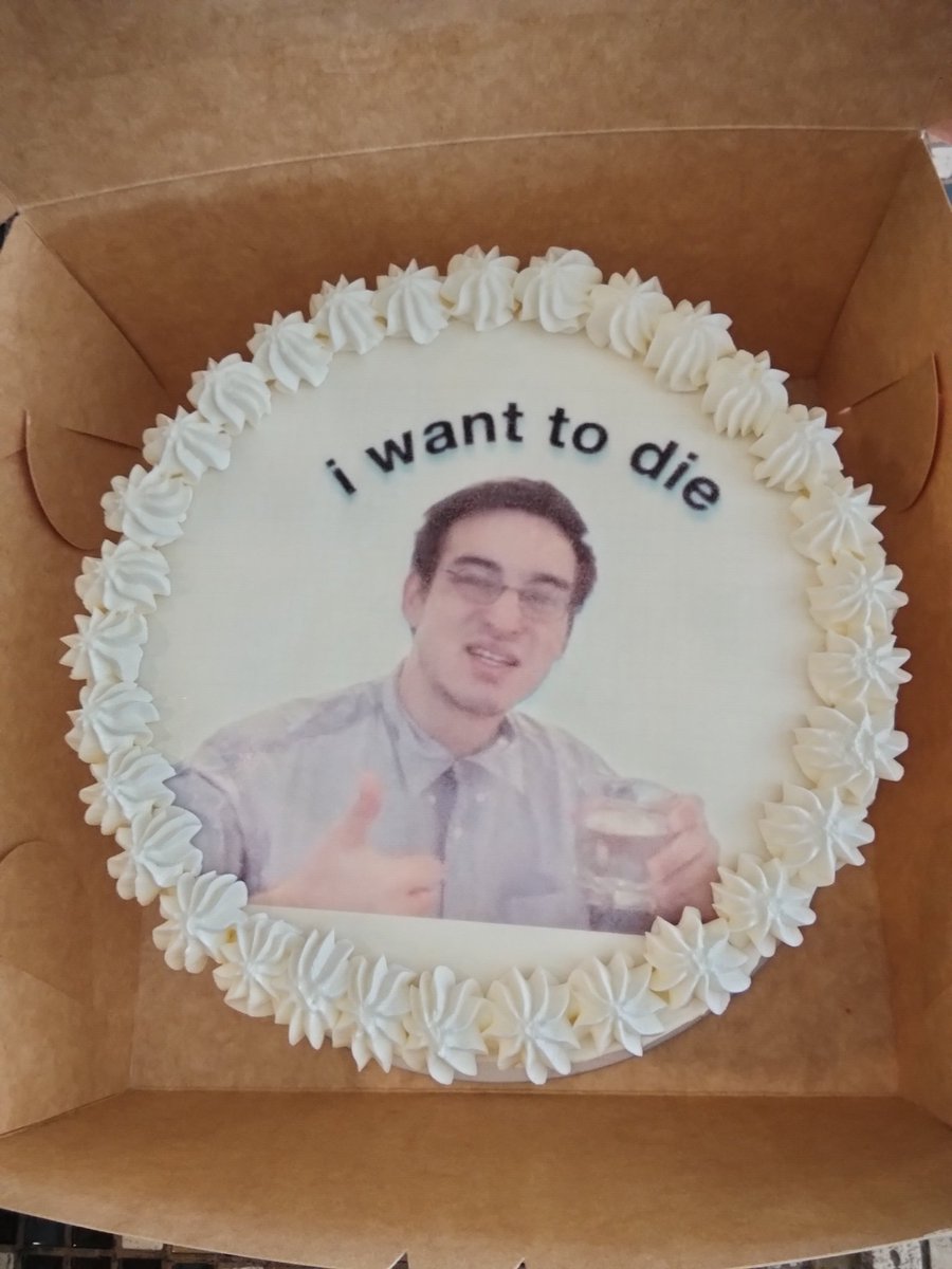 geeonheart09's tweet photo. FILTHY FRANK CAKE FOR MY BIRTHDAY TODAY (hair cake) https://t.co/fA9yuZu8TD