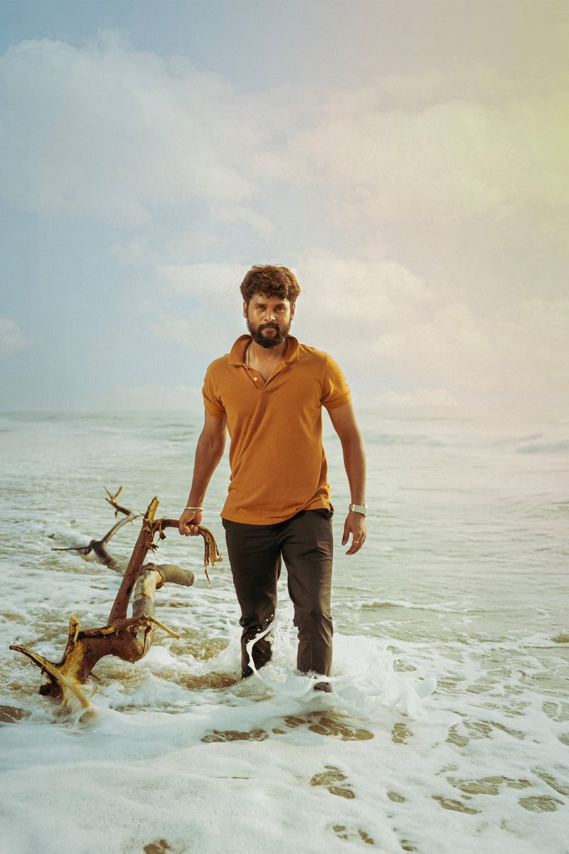 NameisVS's tweet photo. " KINGDOM "

#vigneshshanmugam @NameisVS https://t.co/v2WDjI2s2d