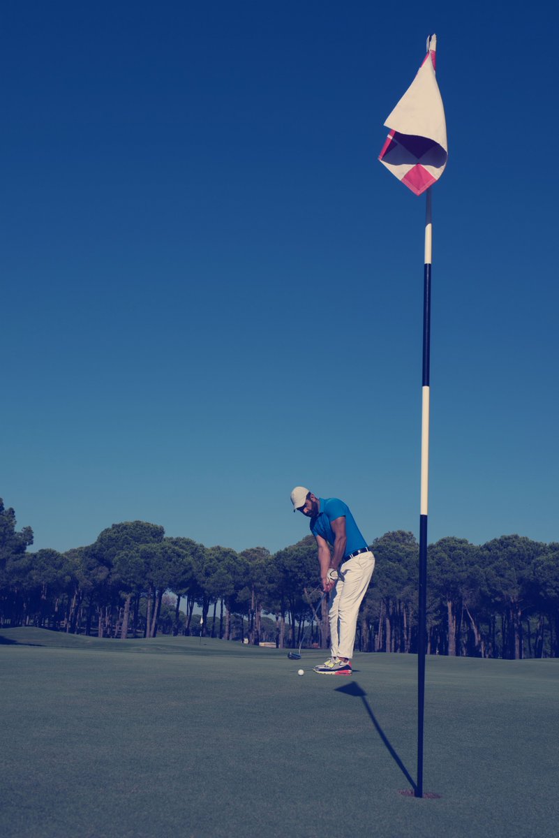 mayormattmc's tweet image. Nothing beats that pure feeling of a well-struck iron shot! 🏌️♂️💥 Whether it’s a crispy draw or a pin-seeking approach, the satisfaction is unmatched. What’s your go-to club? ⛳ #GolfAddict