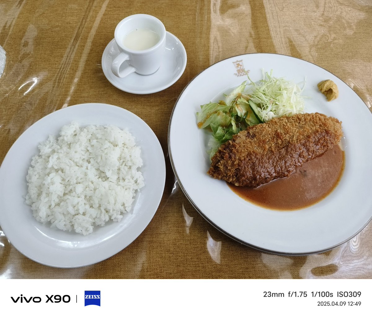 洋食入舟 ビーフヒレカツ
开业至今101年的老店