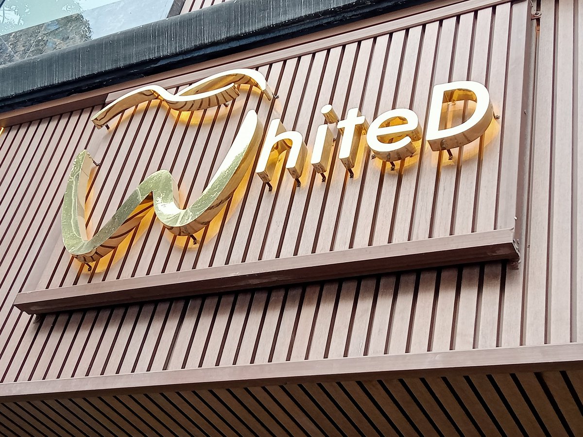 DeSuplemento's tweet photo. Inauguración de #WhiteD la nueva clínica dental que revolucionará en la CDMX
@PlatanitoShowMx @Adela_Micha @GalileaMontijo @soymarianaochoa @LitzyOficial https://t.co/MdXOvS2W2W