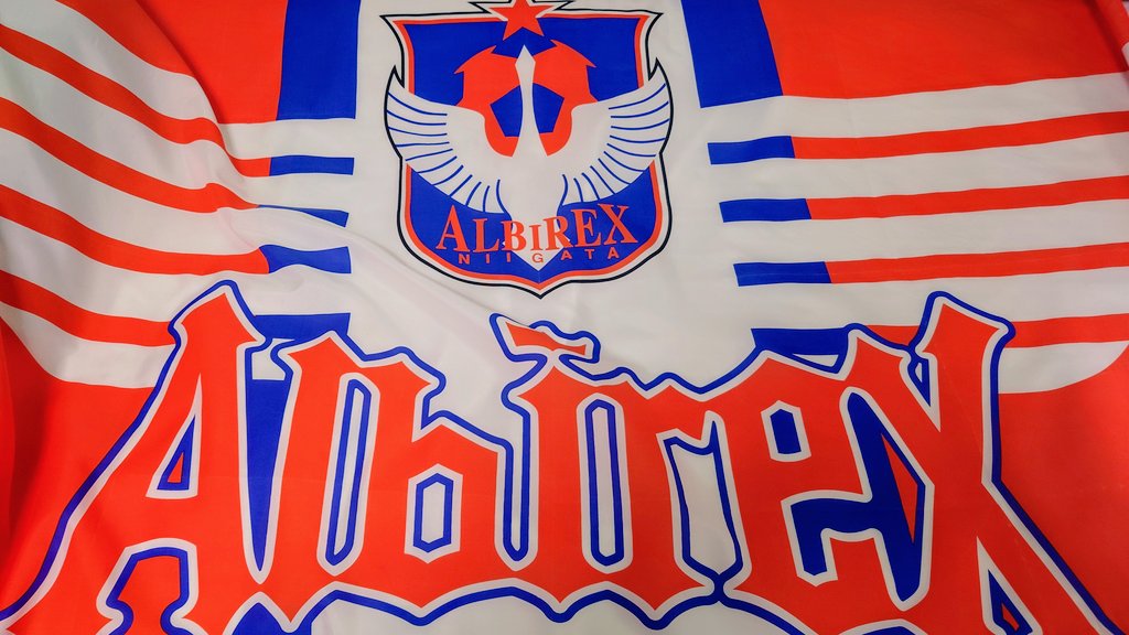 OrangeBlue101d's tweet image. 乾いた信州の晴夜に
舞い羽ばたけ白鳥戦士達
覚醒するのは誰だ
新たなヒーローが生まれる予感
アルビのサッカーを楽しもう
奪い　繋ぎ　そしてぶち込ませ
あの感動をもう一度
今度はその先へ行こうぜ
2025.04.09
#TOTHENEXT
#正味こっからでしょ新潟
#アイシテルニイガタ
#アルビレックス新潟
#abirex