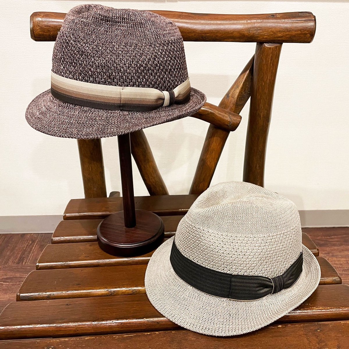 hareto_hat's tweet photo. 高級感のある日本製の麻のニットハットです。
ブラウンが特におすすめでグラデ―ションリボンがマッチ！

#帽子 #帽子屋 #ハット #キャップ #ベレー #日本製 #RETTER #浅草 #浅草寺 #スカイツリー #合羽橋 #hat #cap #beret #asakusa #sensouji #skytree #kitchentown #madeinjapan #hatshop https://t.co/M2ws35rYOZ