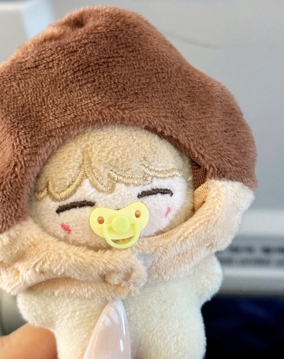 BamBOO : 🐱🤍✨️ tweet media