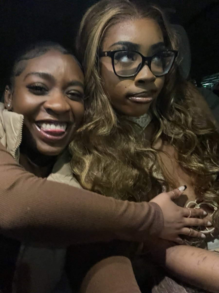 amxya17__'s tweet image. 444. 4 years together, 4ever to go, & 4ever growing love between us. thank u for taking another trip around the sun right by my side. you’re the best gift a girl could ever ask for. you see me, you understand me, & you love me exactly how i’ve always dreamed. i love you my baby💍