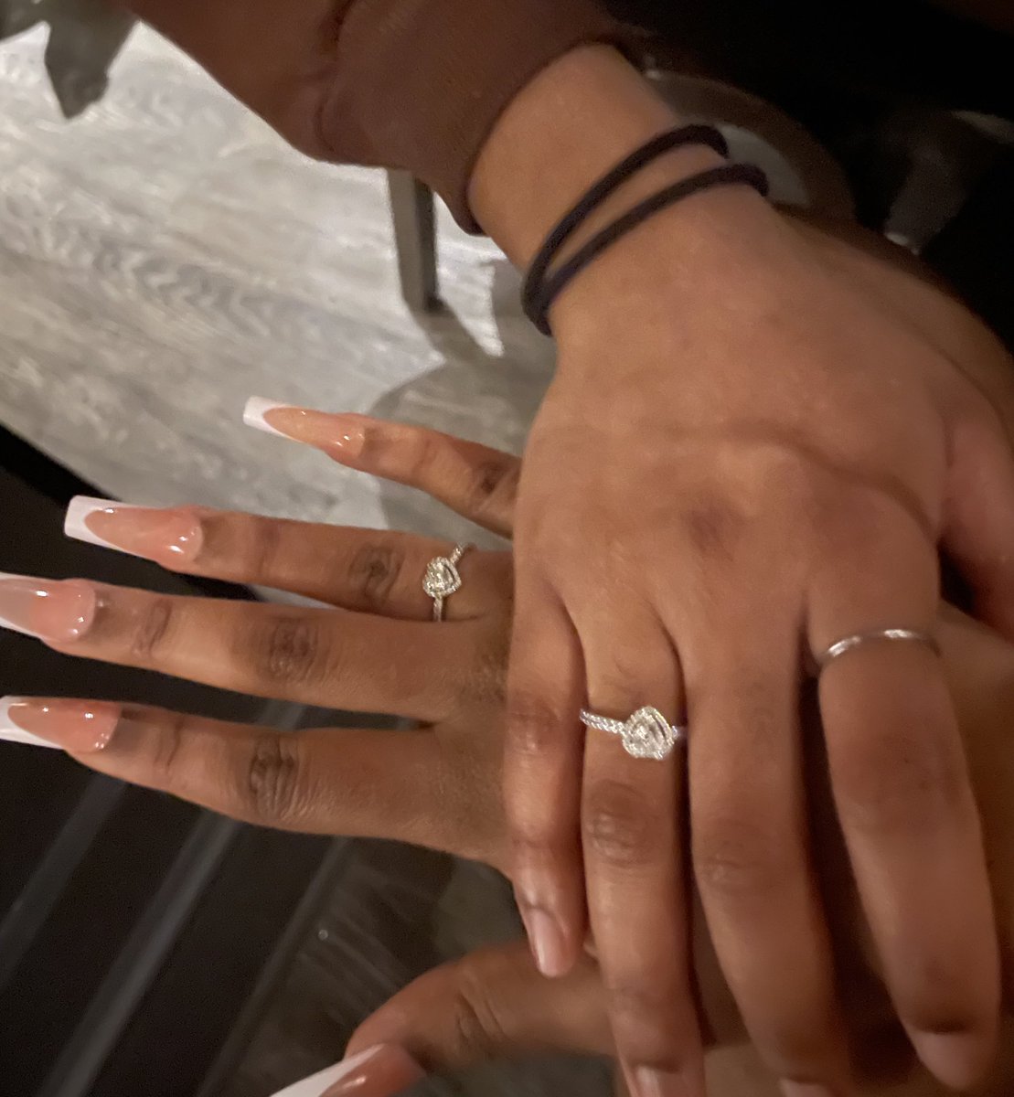 amxya17__'s tweet image. 444. 4 years together, 4ever to go, & 4ever growing love between us. thank u for taking another trip around the sun right by my side. you’re the best gift a girl could ever ask for. you see me, you understand me, & you love me exactly how i’ve always dreamed. i love you my baby💍