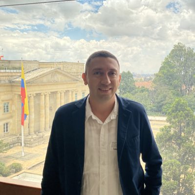 sebasfrancom's tweet photo. #NuevaFotoDePerfil https://t.co/O5Tq9R4yb9