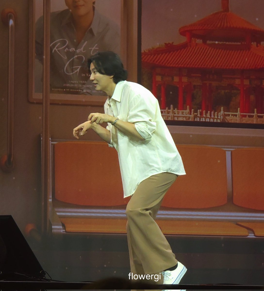 flowergi_1212's tweet photo. 20250406 
김남길 Road to Gil in Taipei 

남길이 동물 표현이 좀? ㅋㅋㅋㅋㅋ
토끼.                                             공룡
오리.                                  뭐라고?ㅋㅋㅋ https://t.co/jJLWrK8W7p