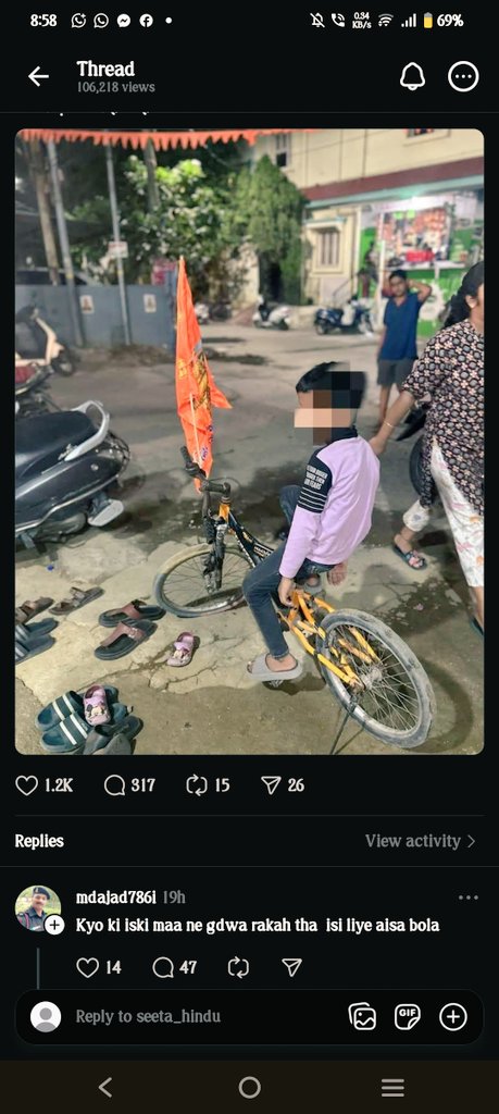MaharanaSharma's tweet image. @lkopolice @RailMinIndia @drm_lko @RailwayNorthern @nerailwaygkp @Uppolice महोदय ये महोदय #threadApp पर #mdajad786i के नाम आईडी चलाता है(आईडी लिंक- 
 threads.net/@mdajad786i )
, खुद को पूर्व @adgpi का फौजी लिखता है।वर्तमान में रेलवे कर्मचारी है। लेकिन इसने फौज के डिसिप्लिन पर..