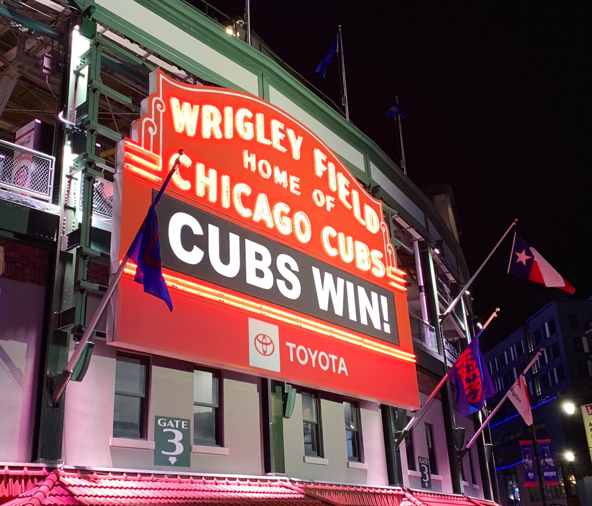 Felt great to be back at Wrigley Field this evening. Go Cubs!