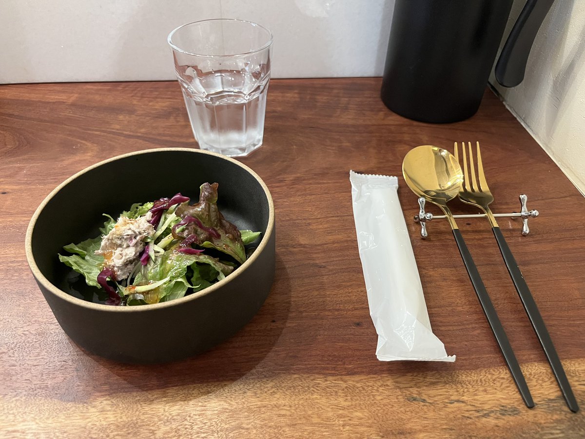 883Evo's tweet photo. 生パスタのお店。
数量限定のクレームブリュレが美味しかった。 https://t.co/zw2Gtg4qDC