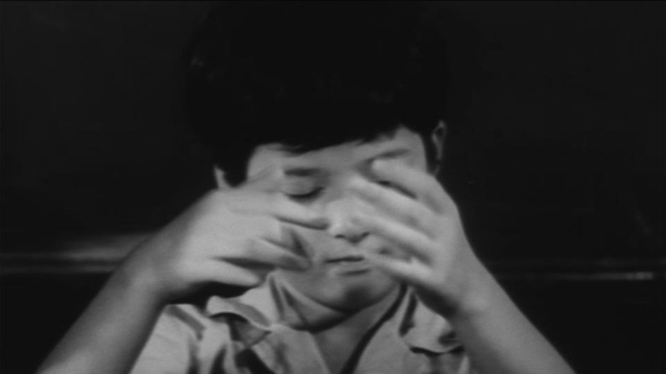【今日の1本】
『このテープもってないですか？』
TXQでお馴染み、大森時生氏による作品。
倉庫に眠る映像をMCと一緒に振り返る、あの頃のテレビに浸れる番組。(に擬態した恐怖のモキュメンタリー！)

徐々に得体の知れない何かが襲います。

"令和ではありえないバラエティ番組"

U-NEXTにあります📹 https://t.co/AhrEkBa8VK