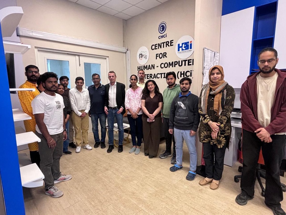 IITMandiiHub's tweet image. 𝗢𝗻 𝗦𝗮𝘁𝘂𝗿𝗱𝗮𝘆, 𝗔𝗽𝗿𝗶𝗹 𝟱, 𝟮𝟬𝟮𝟱, 𝗜𝗜𝗧 𝗠𝗮𝗻𝗱𝗶 𝗶𝗛𝘂𝗯 𝗵𝗮𝗱 𝘁𝗵𝗲 𝗵𝗼𝗻𝗼𝗿 𝗼𝗳 𝗵𝗼𝘀𝘁𝗶𝗻𝗴 𝗠𝗿. Markus Manz , 𝗖𝗘𝗢 𝗼𝗳 𝗦𝗼𝗳𝘁𝘄𝗮𝗿𝗲 𝗖𝗼𝗺𝗽𝗲𝘁𝗲𝗻𝗰𝗲 𝗖𝗲𝗻𝘁𝗲𝗿 𝗛𝗮𝗴𝗲𝗻𝗯𝗲𝗿𝗴 (𝗦𝗖𝗖𝗛), 𝗮𝗻𝗱 𝗣𝗿𝗼𝗳. Mohit Kumar 𝗳𝗿𝗼𝗺 𝘁𝗵𝗲…