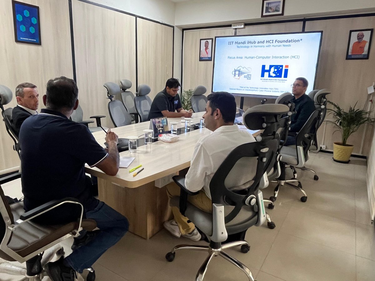 IITMandiiHub's tweet image. 𝗢𝗻 𝗦𝗮𝘁𝘂𝗿𝗱𝗮𝘆, 𝗔𝗽𝗿𝗶𝗹 𝟱, 𝟮𝟬𝟮𝟱, 𝗜𝗜𝗧 𝗠𝗮𝗻𝗱𝗶 𝗶𝗛𝘂𝗯 𝗵𝗮𝗱 𝘁𝗵𝗲 𝗵𝗼𝗻𝗼𝗿 𝗼𝗳 𝗵𝗼𝘀𝘁𝗶𝗻𝗴 𝗠𝗿. Markus Manz , 𝗖𝗘𝗢 𝗼𝗳 𝗦𝗼𝗳𝘁𝘄𝗮𝗿𝗲 𝗖𝗼𝗺𝗽𝗲𝘁𝗲𝗻𝗰𝗲 𝗖𝗲𝗻𝘁𝗲𝗿 𝗛𝗮𝗴𝗲𝗻𝗯𝗲𝗿𝗴 (𝗦𝗖𝗖𝗛), 𝗮𝗻𝗱 𝗣𝗿𝗼𝗳. Mohit Kumar 𝗳𝗿𝗼𝗺 𝘁𝗵𝗲…