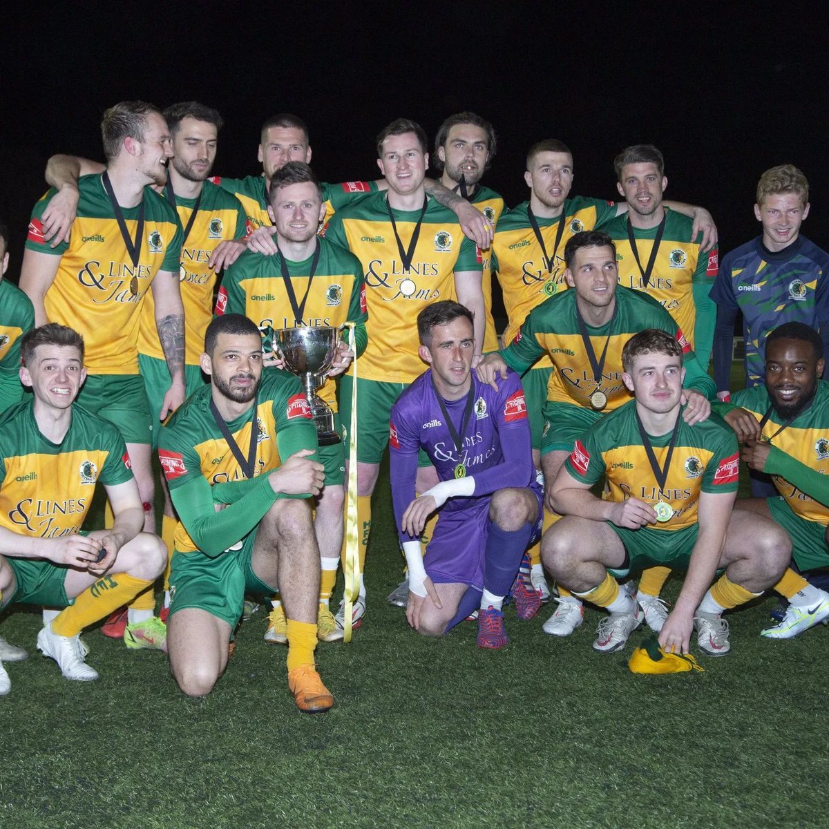 Horsham FC tweet media