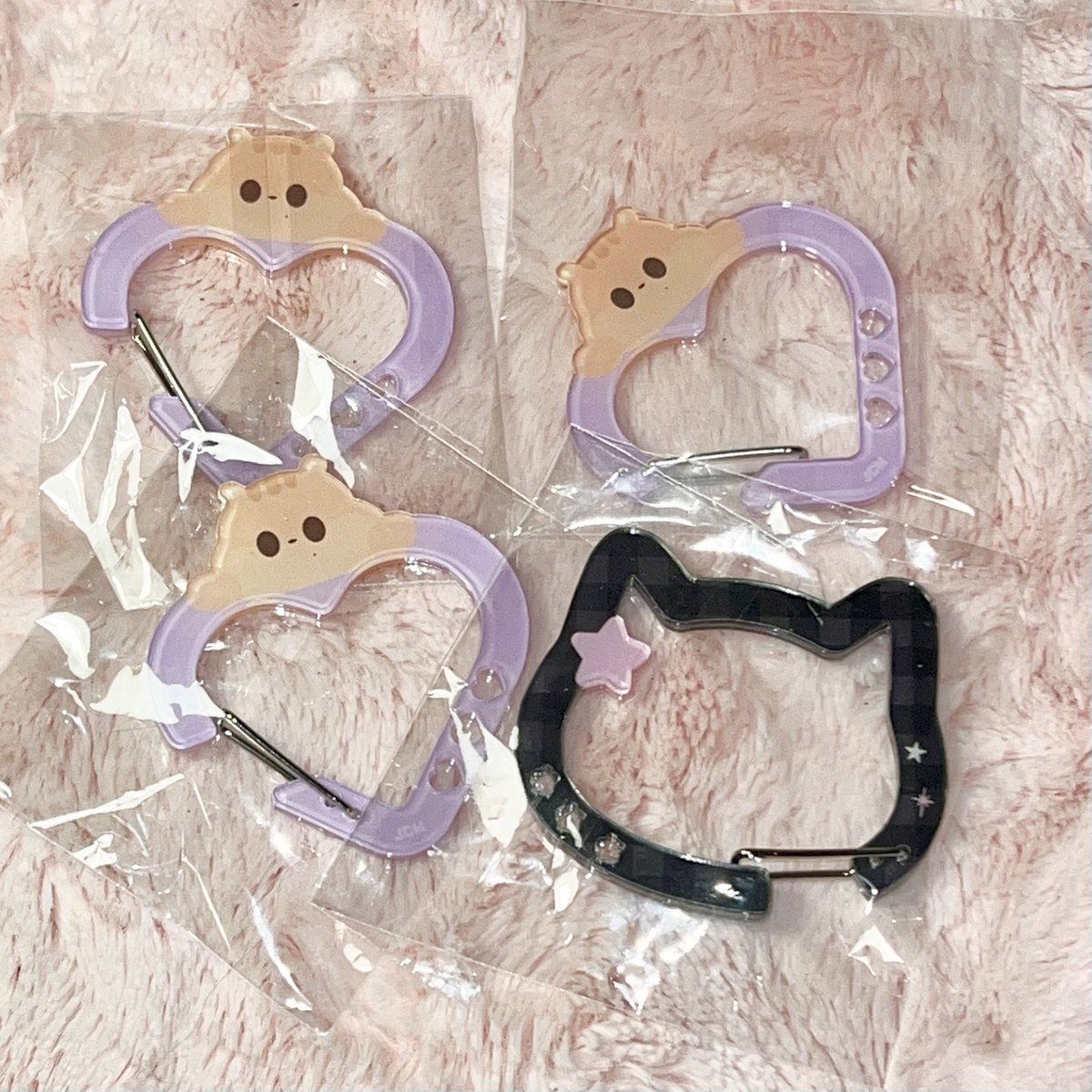 ขออนุญาตแท็กแจ้งค่า 🙏 

Qrabiner + Kitty carabiner ถึงแล้วค่ะ เดี๋ยวแจ้งค่าส่งในไทยเพิ่มเติมนะคะ 🥹🙏

@Qupid_Yuniverse
<a href="/wonderheart_/">૮₍ ˃̵͈᷄ ﻌ ˂̵͈᷅ ₎ა</a>
<a href="/catmeifmeow/">🐷🐱</a>