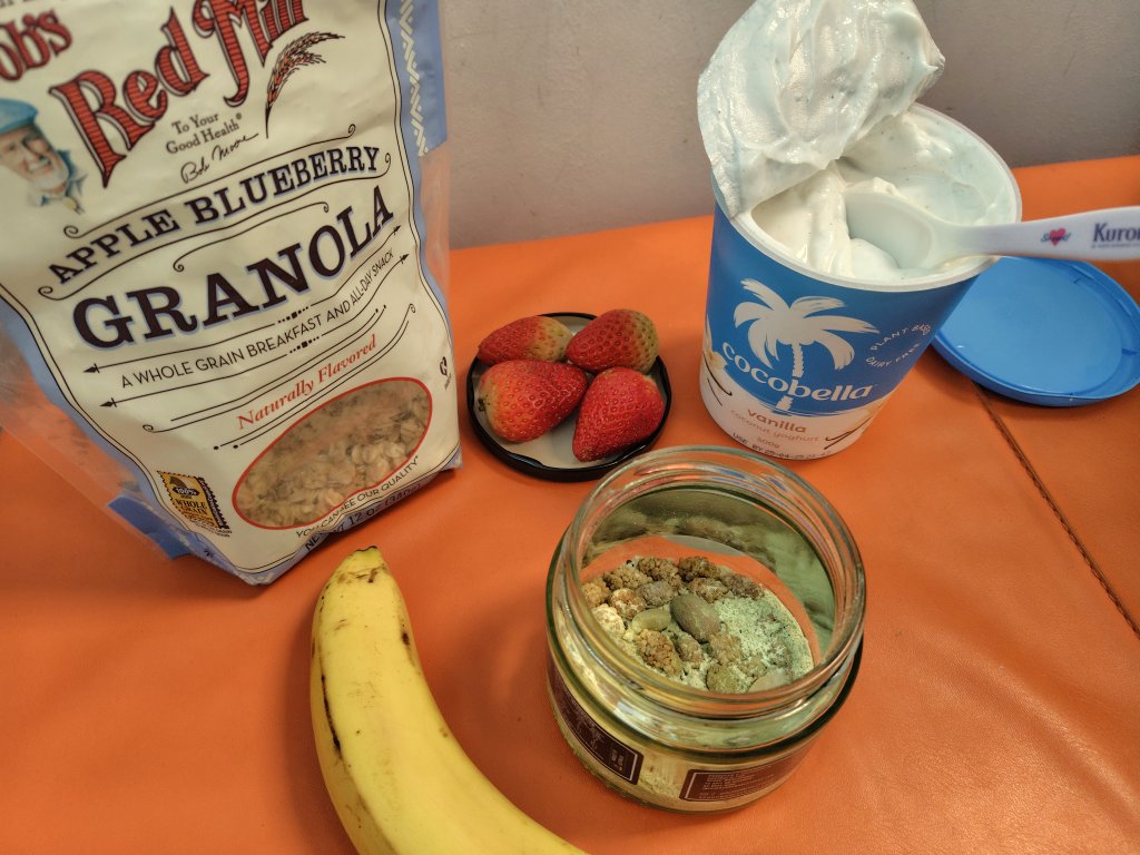 Lifeasno7's tweet photo. My current favourite protein filled snack 😋✨ https://t.co/yZRAfvfIQ5