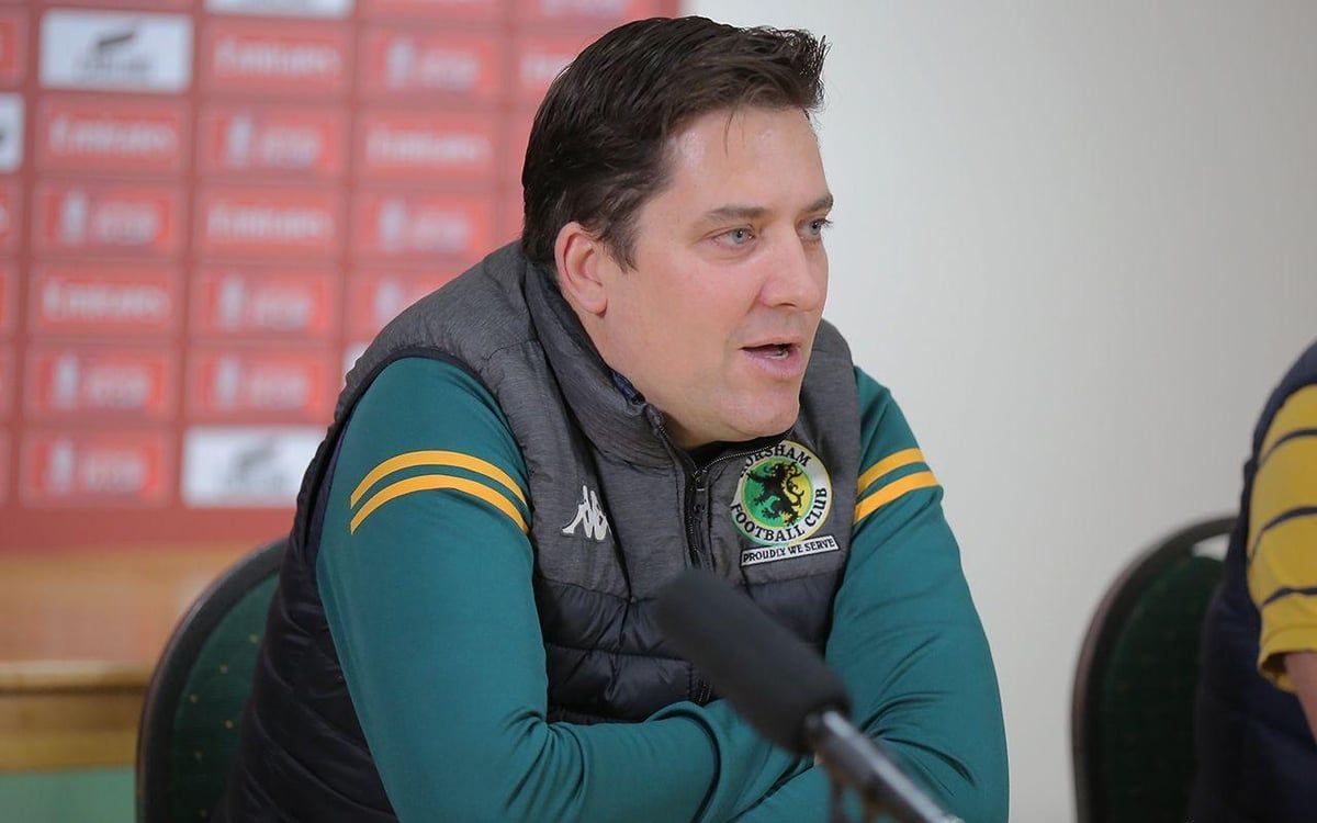Horsham FC tweet media