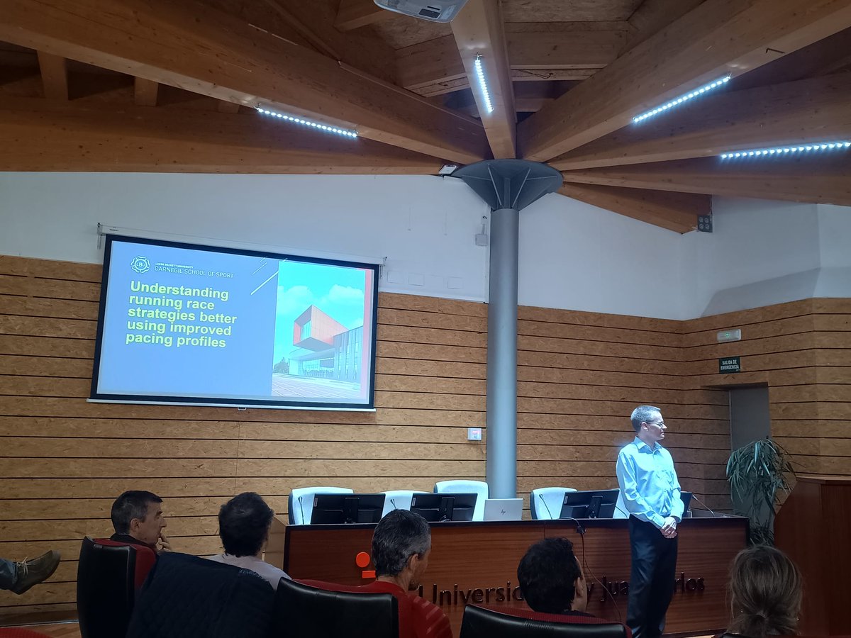 Data Science Lab. Universidad Rey Juan Carlos (@dslab_urjc) on Twitter photo Este pasado lunes el DSLAB asistió a la ponencia del profesor Brian Hanley (<a href="/leedsbeckett/">Leeds Beckett</a> ) sobre la optimización de las estrategias de carreras a pie de media y larga distancia organizada por el <a href="/CIDE_URJC/">Centro Investigación en Ciencias del Deporte</a>
¡Un placer poder asistir! Este pasado lunes el DSLAB asistió a la ponencia del profesor Brian Hanley (<a href="/leedsbeckett/">Leeds Beckett</a> ) sobre la optimización de las estrategias de carreras a pie de media y larga distancia organizada por el <a href="/CIDE_URJC/">Centro Investigación en Ciencias del Deporte</a>
¡Un placer poder asistir!