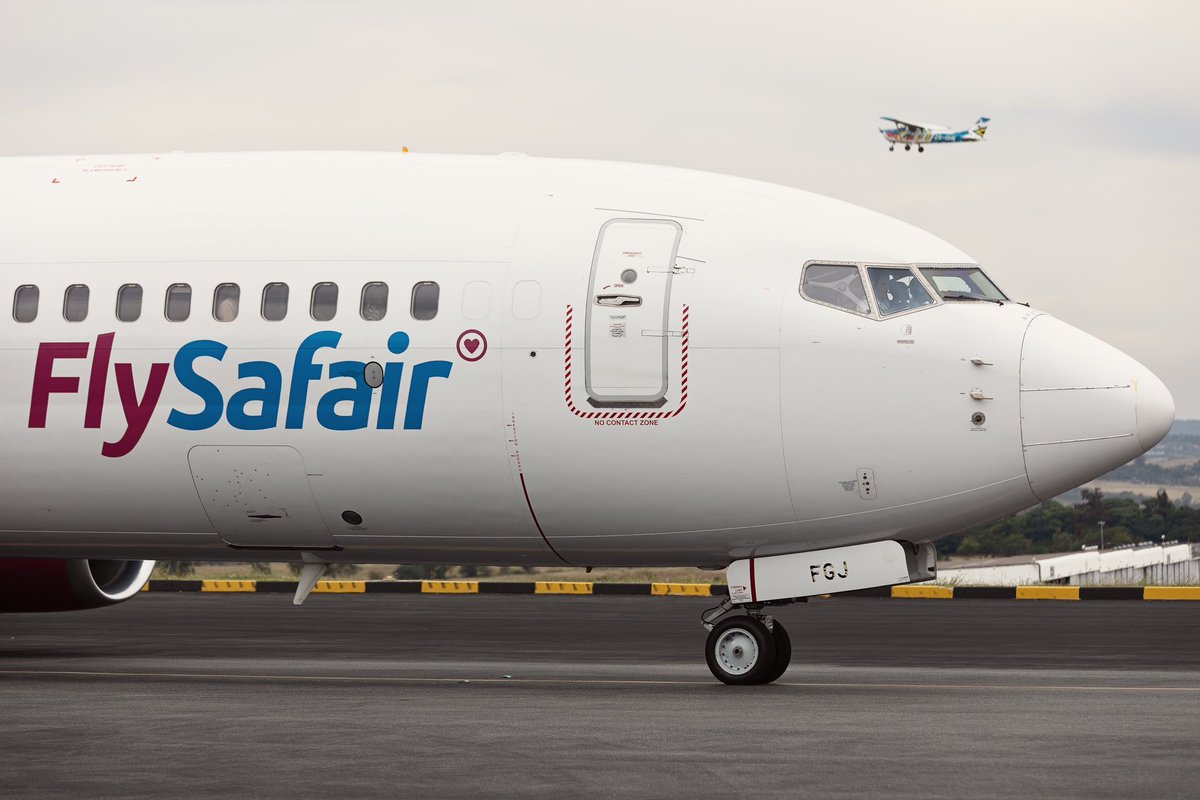 FlySafair's tweet photo. From tiny wings come towering dreams 🤩
#ForTheLoveOfFlying #AviationLovers #PilotLife #FlyingHigh #AvGeek #PlaneSpotting #DreamBigFlyHigh #AircraftDaily #FlightMode #ClearedForTakeoff https://t.co/TqfB8q3dS1