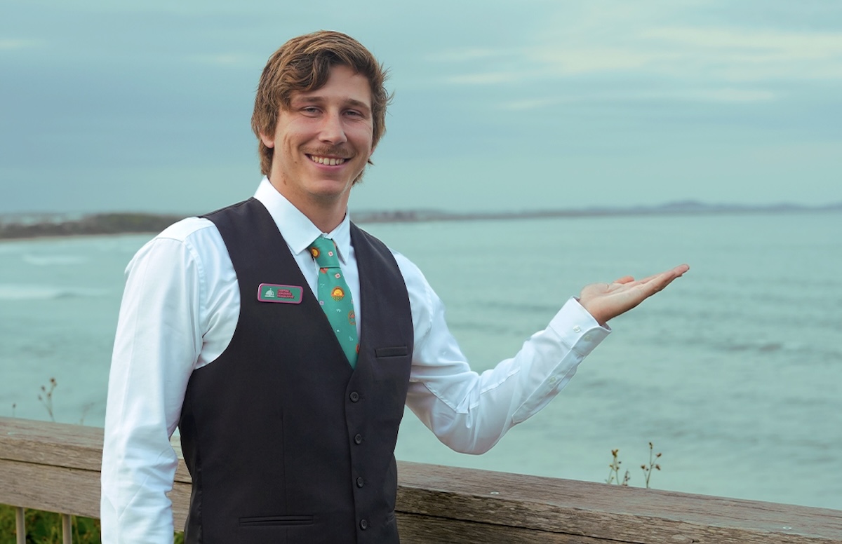 roytestemail12's tweet photo. Ready to trade hotel robes for camping thongs? 🏕️ The CCIA &amp; WiredCo’s hilarious hotel-to-camping translation service is your guide to embracing the great outdoors. Dive in for a fun journey! https://t.co/wFjk8uyOrb https://t.co/sPGjxKMqEj