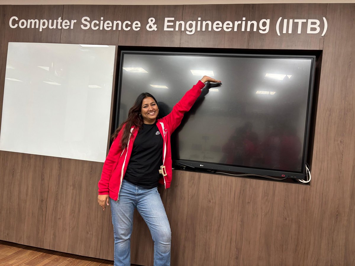 18 y/o me, who once dreamed of nothing but getting into IIT, is over the moon today — spent an incredible time in IIT B with some amazing folks from the community. 🩷