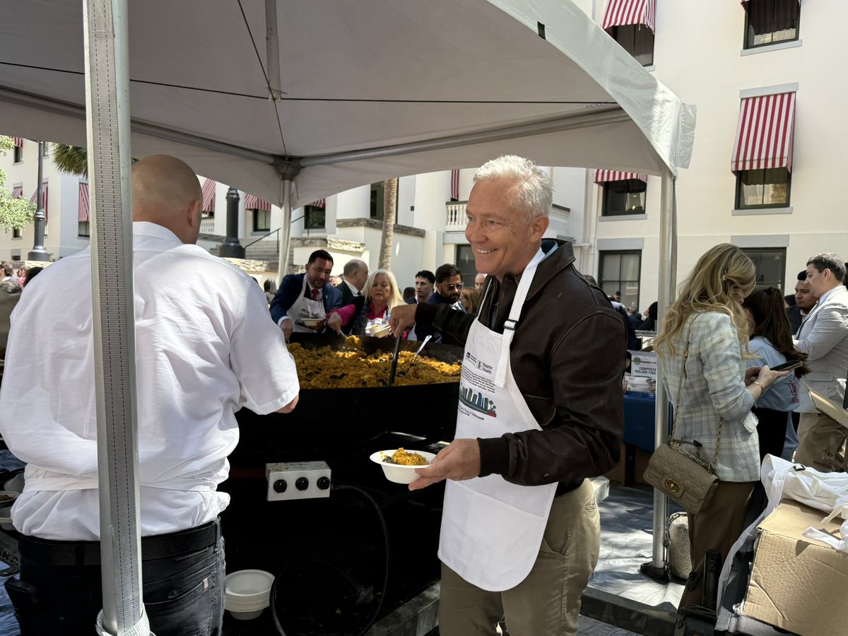 PhilEhr's tweet photo. Serving paella at Miami-Dade Days wasn’t just a tradition—it was a reminder of why we lead. Grateful to Monty Trainer for the invite. Leadership begins with showing up. #ForwardWithHonor https://t.co/e86ssgbGd5