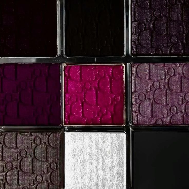 👛• preguntas sobre makeup para responder cuando estes aburrida 🎀.
                             (🦢)  hilo interactivo