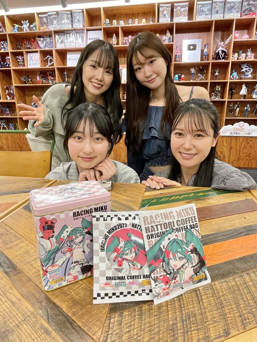 「今、世界が創られる！」 Noriko作 ポピー 額装済み 325 4/12発売✨今シーズン企業スポンサーの服部コーヒーフーズさんから新