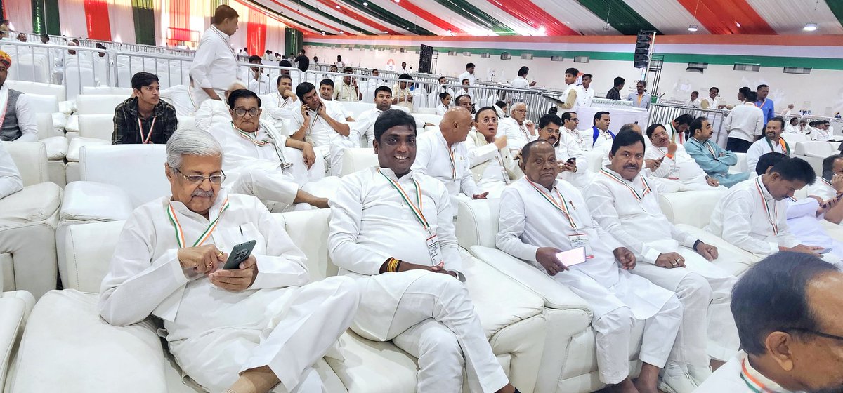 Biswaranjaniyc's tweet photo. Today attended Historical AICC Session "Nyaya Path" at Sabarmati Riverfront, Ahmedabad, Gujrat.

#JayCongress 

#StrongerTogether https://t.co/aB4qLvD2vs