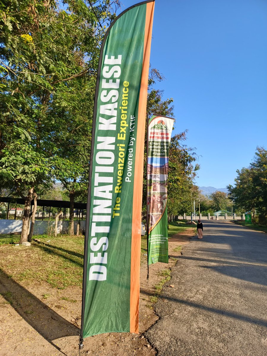 jeericknews's tweet photo. Join us for a _Green, Clean, and Plastic-Free Destination_ initiative! The grounds are ready, and the weather is perfect.
Let's work together towards a cleaner and greener future!
#DestinationKasese
#RwenzoriThelujiFestival25
๐ธ @StephenMGonzaga https://t.co/M9Y1uwMXu5