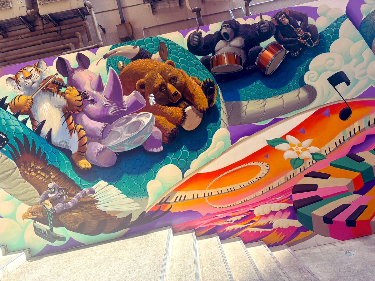 singerCHIAKI's tweet image. 久しぶりに歩いたビブ横にSINGみたいな世界感が広がってた！
素敵！絵だったら部屋に飾りたい！

#VIVRE