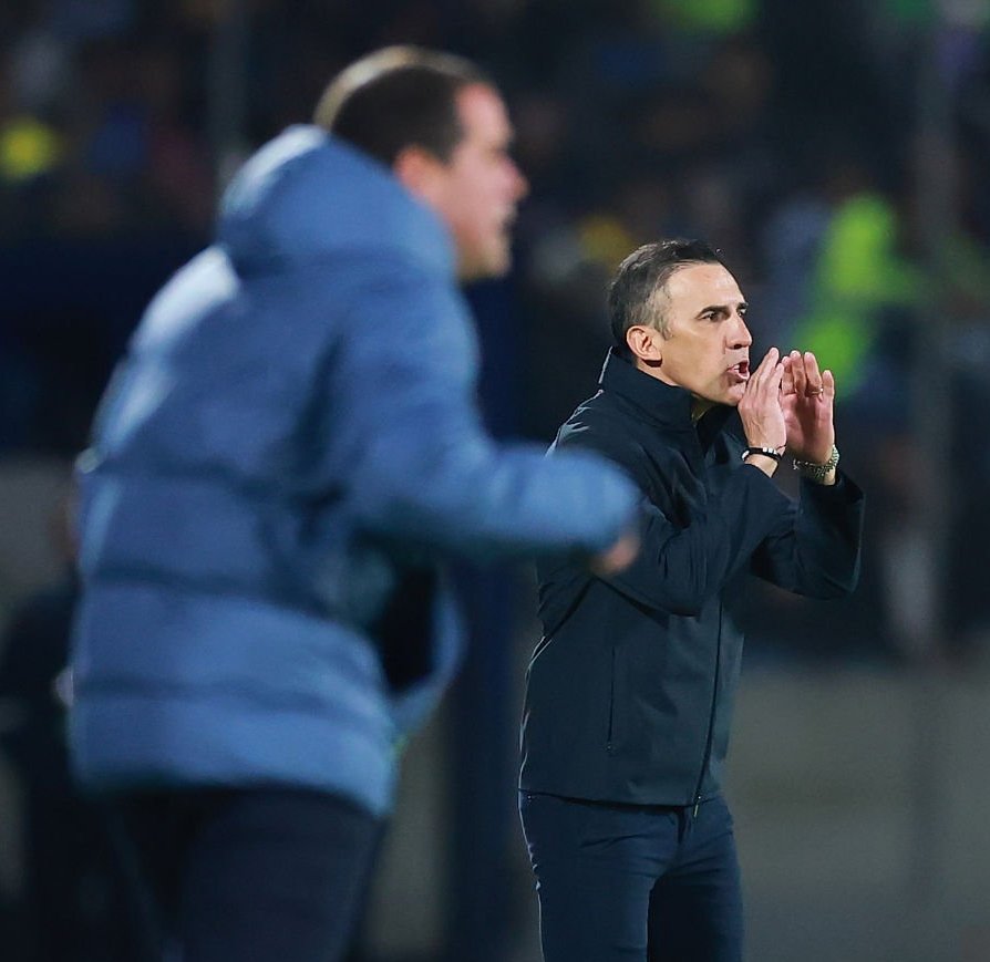 ¡DEJEN CHAMBEAR! 👷‍♂️

Tantos años, tantos técnicos y el único que pudo romper la racha vs el América fue un técnico improvisado 

Don Vicente Sánchez