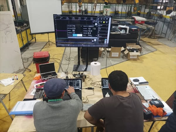 EllaSolidndt's tweet photo. Ultrasonic Flaw Detector BOX
Thanks to my friend Gary Unda for sharing the ultrasonic flaw detector BOX usage effect picture
He works at GUVEND SPA from Chile. If you are interested in the equipment, please contact us
WhatsApp：+8617310385509
Email：ella@solidnde.com https://t.co/NE3YoHOm3A
