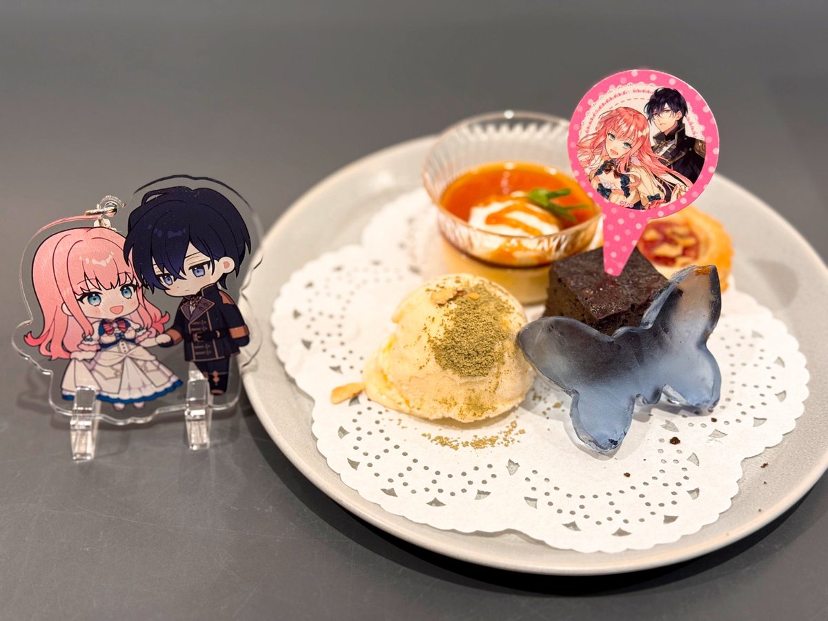 ameame_honey's tweet photo. 🎀コラボカフェ情報🎀
コラボカフェ店頭でお品切れとなったグッズにつきまして【4月15日まで】通販での予約受付中です！

🦋#ルプなな アクキー
🦋ルプなな求婚シーンアクリルパネル
https://t.co/BKoLZGbdg6

🔮追魔女アクキー
https://t.co/5tioUYy7UW

🦋#7thTimeLoop 🔮#追魔女 #tsuimajo https://t.co/YJPNYKIA6Q