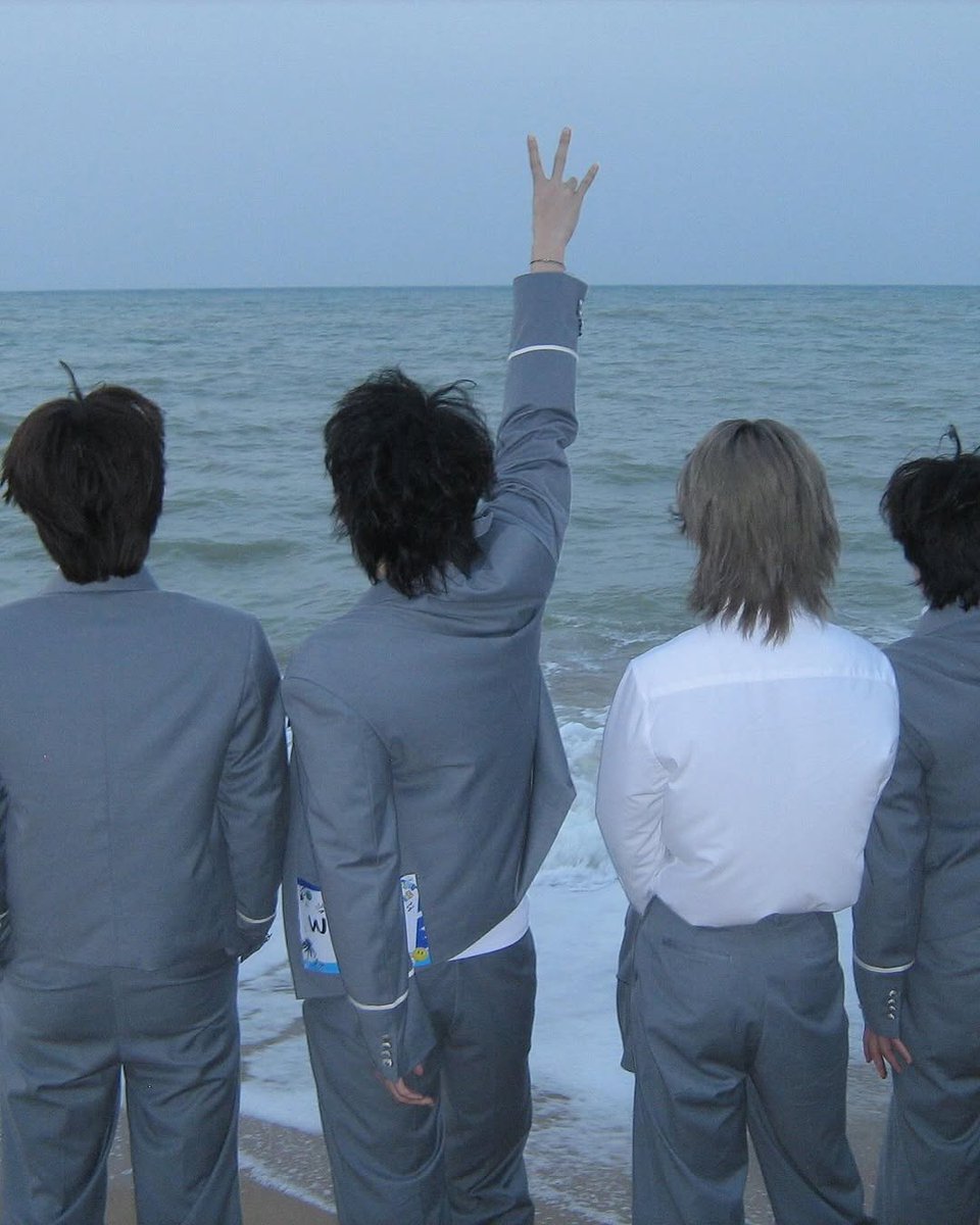 รูปทุกมุมดูดีมากกกกกก รอดทุกองศา จริงๆค่ะ 🥰✨️ ส่วนรูปสุดท้ายน้ำตาไหลเป็นจำนวนมาก 🥹 313 Family เป็นความทรงจำที่ดีทั้งของเทาเทาและแฟนๆจริงๆ 🫶🏻
🌟 #HuYeTao #หูเย่เทา  #후예타오 #胡烨韬 #NexT1DE_HuYetao #NexT1DE