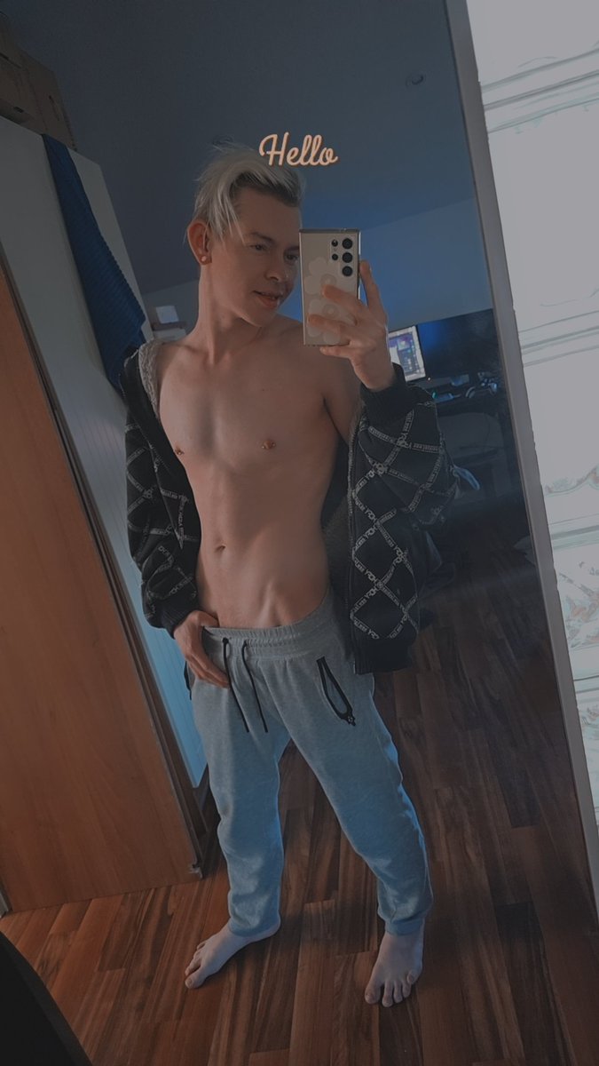 Vekezc's tweet photo. Discount for a week onlyfans🔥https://t.co/MeqEB9ODPG https://t.co/ioYL7eSQjC