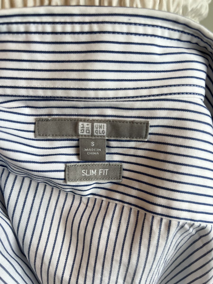 518hdayb's tweet photo. เชิ้ตUniqlo รุ่นSlim Fit 💯 Size: S
ลายทางใส่ทำงานได้ เป็นเสื้อคลุมไปคาเฟ่ได้
อก: 36”
ยาว: 26”

Price: 99.- (ราคาช็อป990+)

🛒สั่งซื้อทางdm/ไลน์ได้เลยค่ะ: @𝟧𝟣𝟪𝗁𝖽𝖺𝗒𝖻 

#เสื้อผ้ามือสอง #เสื้อผ้าญี่ปุ่นมือสอง #ยูนิโคล่มือสอง #ส่งต่อเสื้อผ้ามือ2 #ส่งต่อเสื้อผ้า #Uniqloมือสอง https://t.co/wy7BrkjCmF