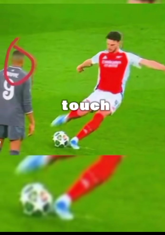 Vnkibet's tweet photo. Mbappe trying to monitor if there was a double touch forgetting it  was a free kick and not a penalty 😂😂😂😭. https://t.co/NGIqlVwZsW