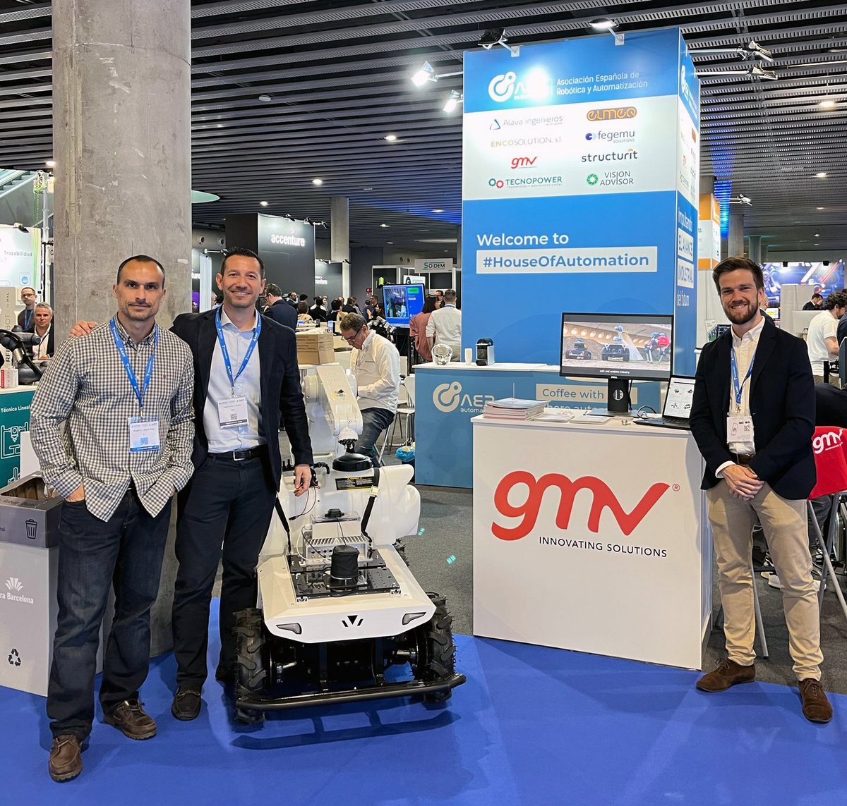 infoGMV_es's tweet photo. 📍 GMV está en #AF2025 @AdvanFactories (stand 4N021 con @AERAutomation) presentando las novedades en #automatización y #robótica: https://t.co/4rQpxOg1eY
🔍 Demo en vivo de #uPathWay
📢 16:30h intervenimos en la mesa de @AMETIC sobre #ciberseguridad en fábricas inteligentes. https://t.co/0RXuHCpC8e
